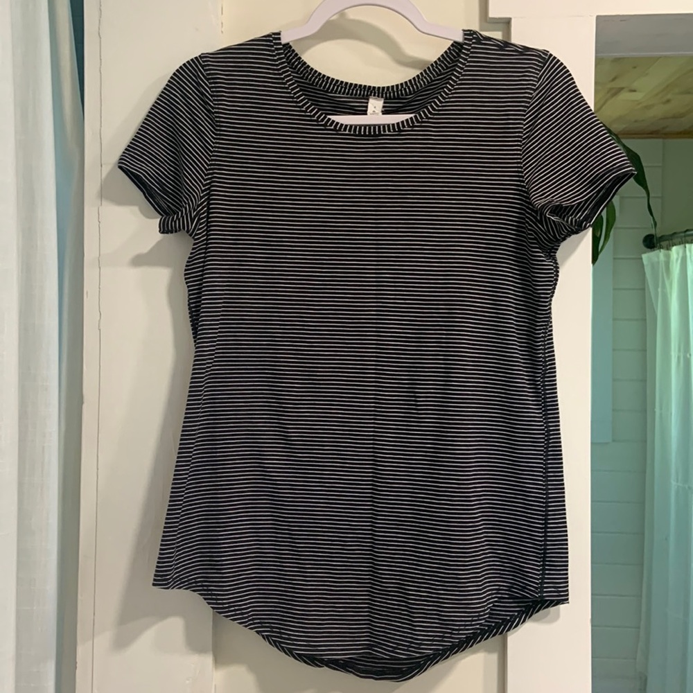 Lululemon Love Curved-Hem Crewneck T-Shirt